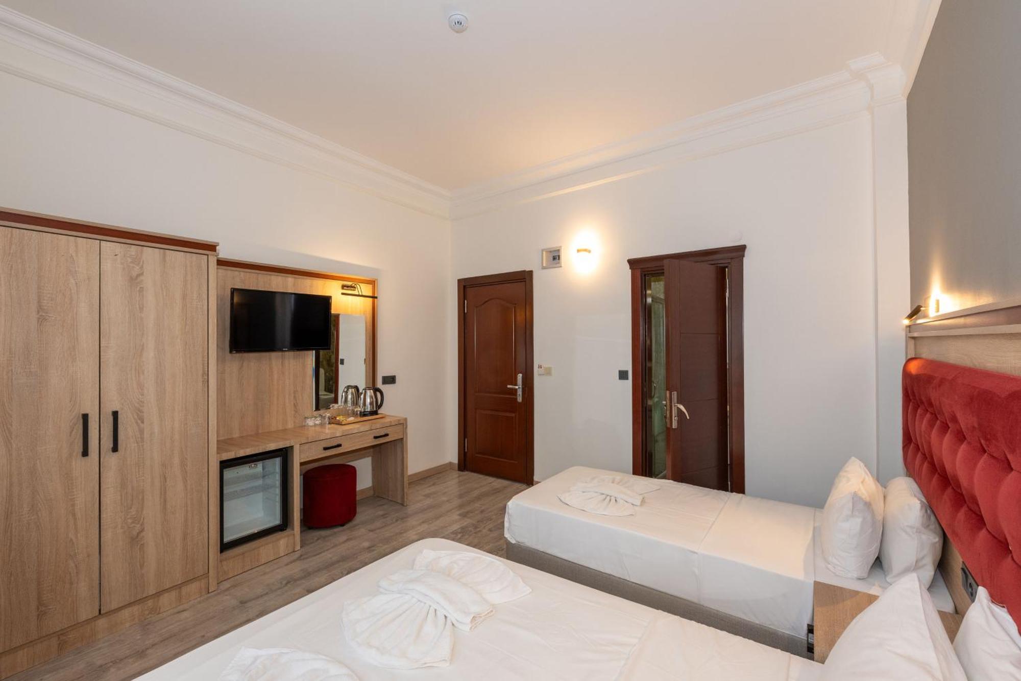 Olimpic Hotel Istanbul Exterior photo
